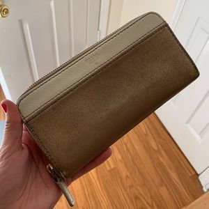 Fossil Wallet